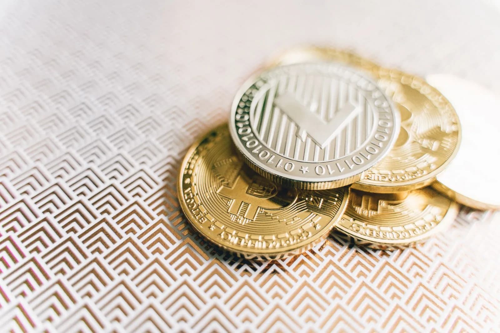 Binance Hit by Record Crypto Heist, Freezes Withdrawals and Pledges to Cover Losses