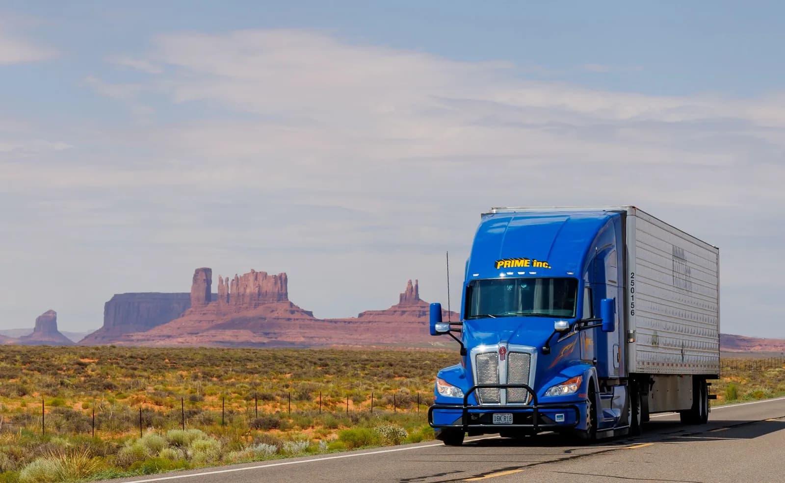 Volvo's Electric Semis Debut in American Truck Simulator