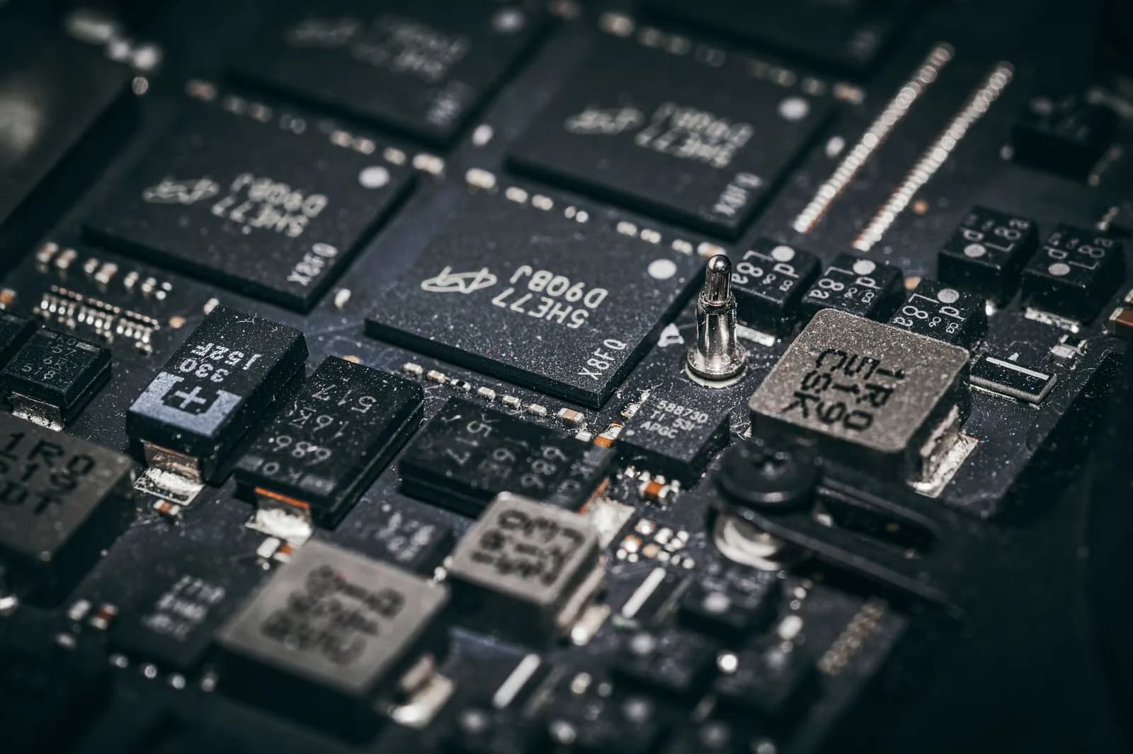 AMD Plans Substantial Chip Supply Increase in 2027, Says CEO Lisa Su