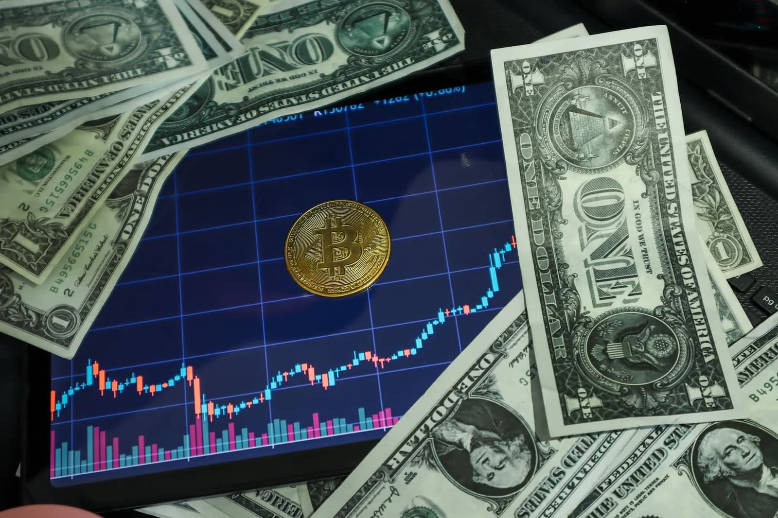 USDC vs USDT: How MiCA Rules Are Redrawing Europe's Stablecoin Map