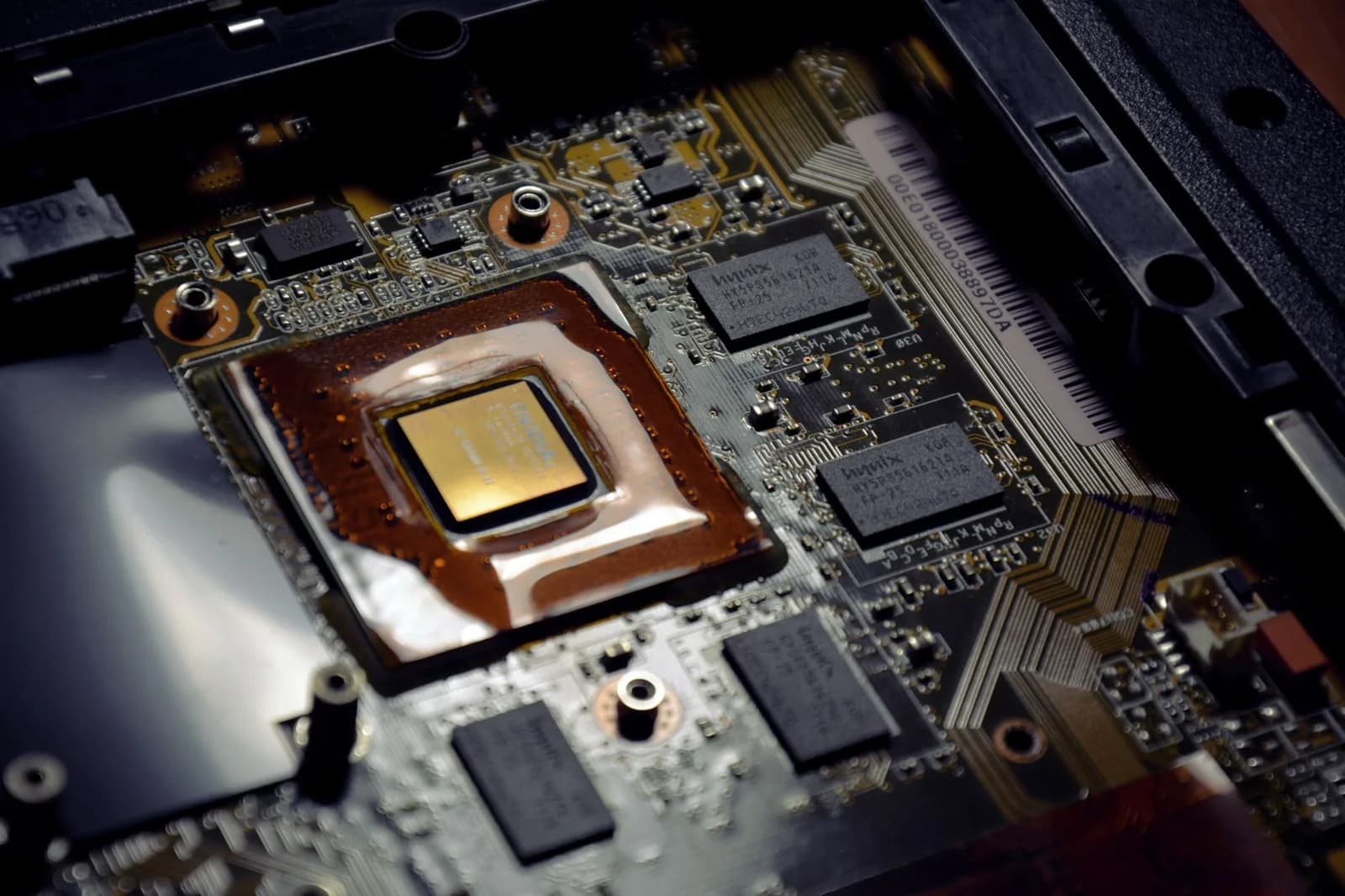 Microsoft Extends Auto SR Upscaling to Intel's Panther Lake Chips