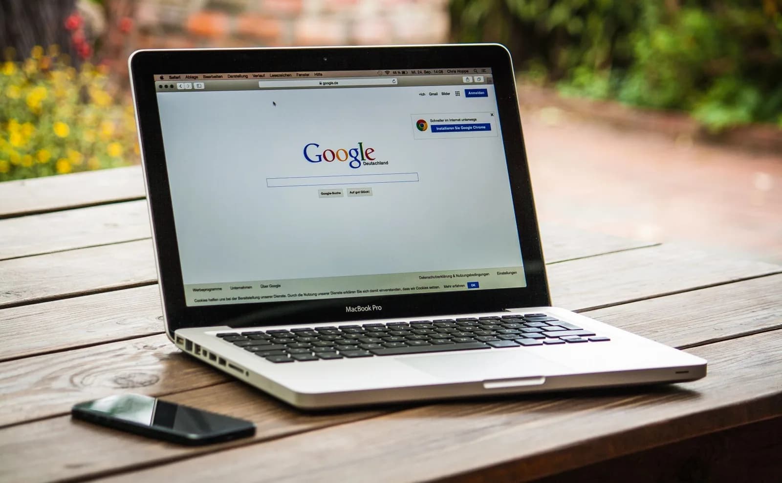 Google Sets September 15 Reveal for First Googlebook Laptops