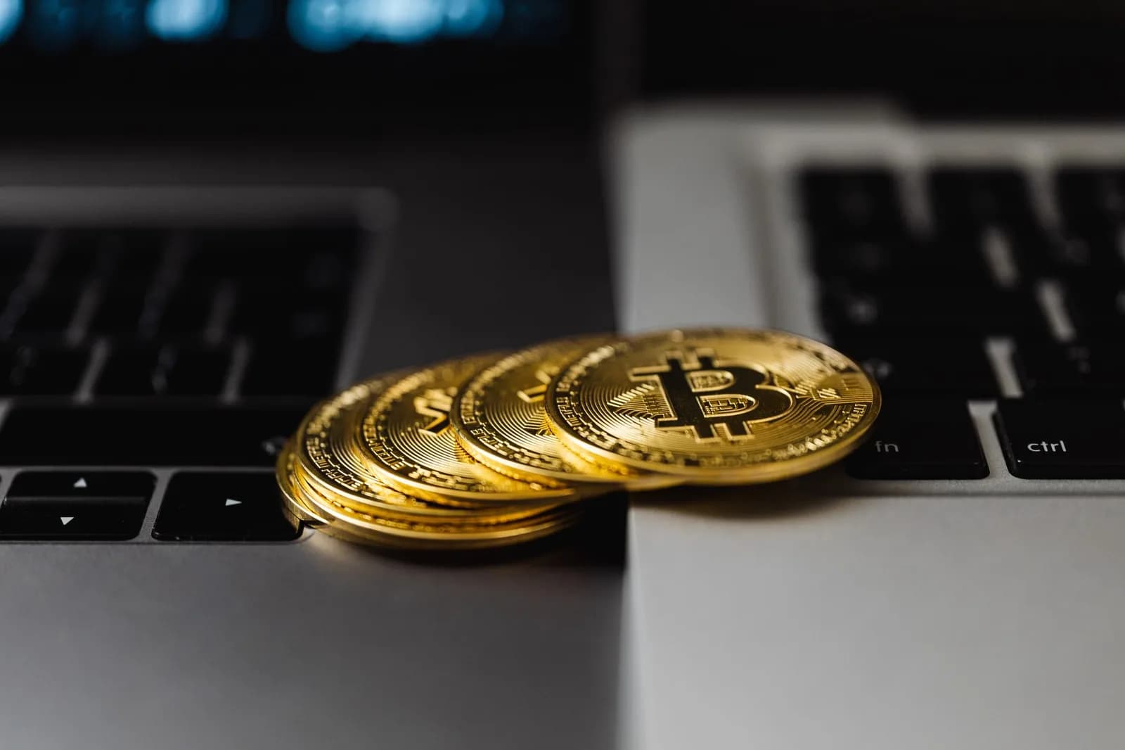 Bitcoin's BIP-110 Debate Intensifies as Saylor, Back Reject Data-Cap Proposal