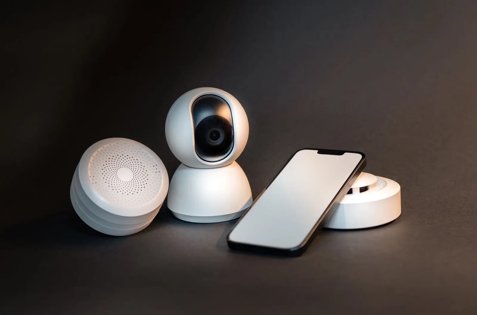 Homey Adds Over-the-Air Firmware Updates for Matter, Zigbee and Z-Wave Devices