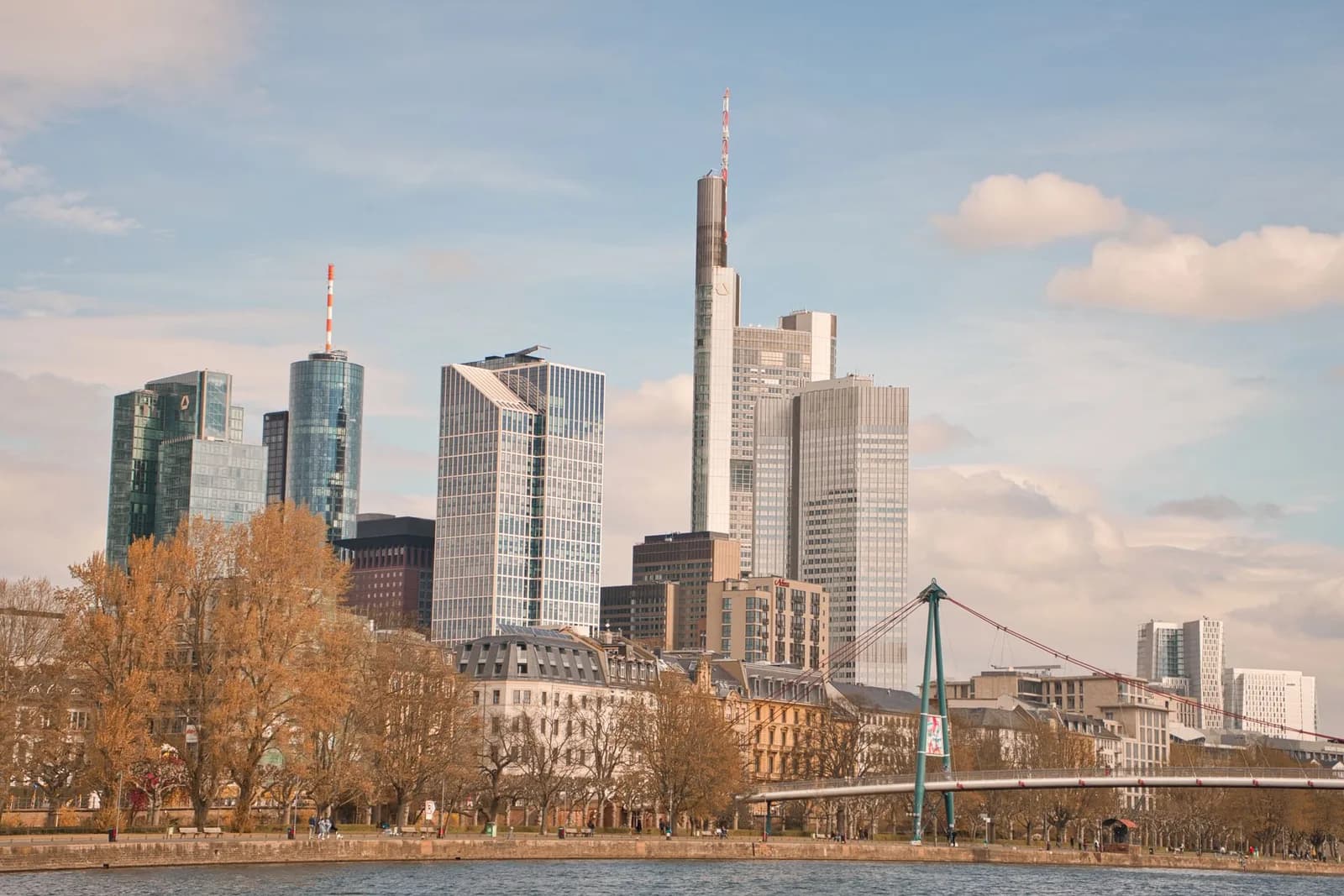 Banks Reach Nearly a Quarter of Crypto Providers on EU MiCA Register