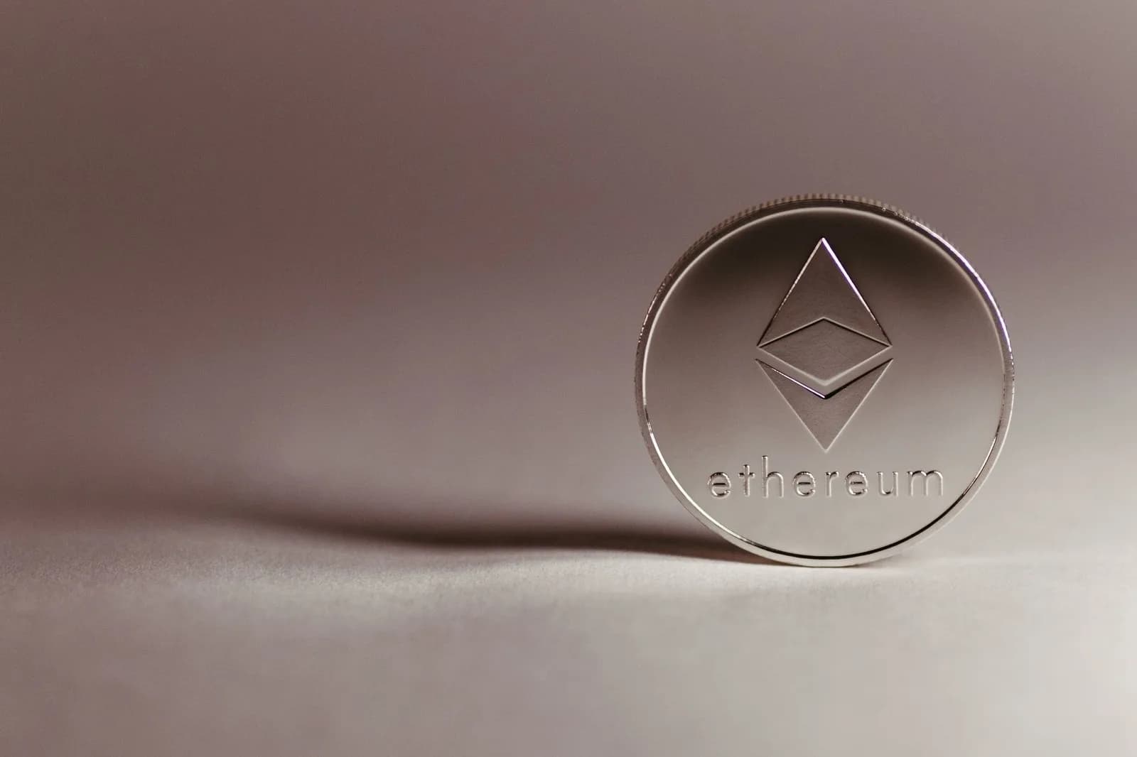Robinhood Opens 'AI-Native' Ethereum Layer-2 With Tokenized Stock Trading