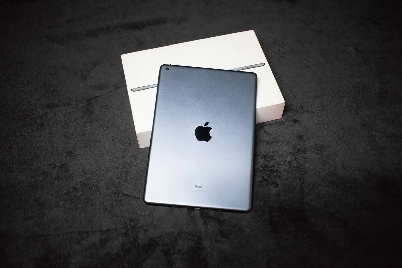 Apple Unveils New iPad mini With OLED Display and A20 Pro Chip