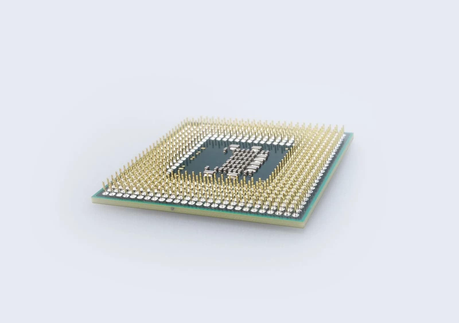Leak Points to Snapdragon 8 Elite Extreme Gen 6 Breaking the 5GHz Barrier