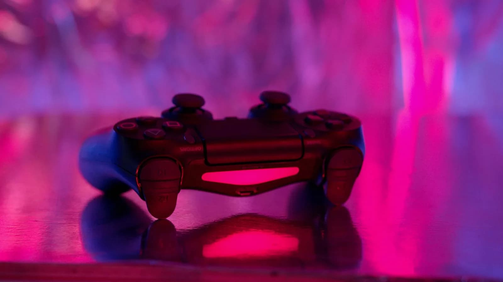 Report: Guerrilla Removes Live-Service Features From Horizon Hunters Gathering