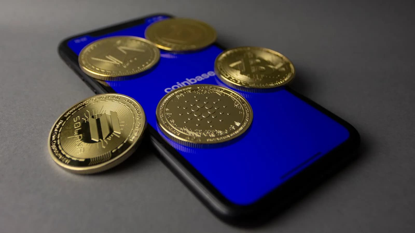 Coinbase Files With CFTC to List Perpetual Futures on Individual Stocks